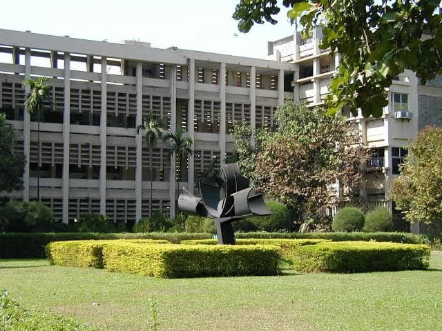 Indian Institute of Technology Bombay-image