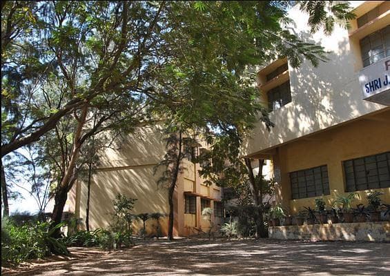 Shree J.B. Thachker Commerce College-gallery-image-3