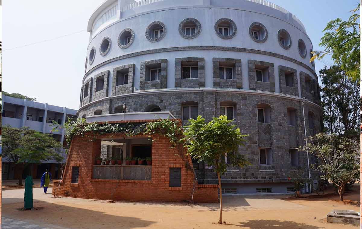 Nirmala College for Women-image