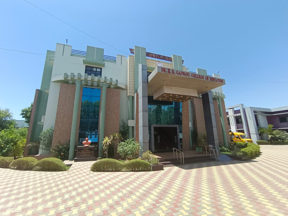 Dr HR Gajwani College of Education-gallery-image-4