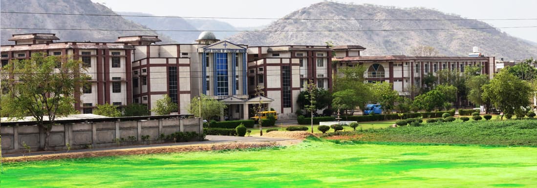 Apollo College of Veterinary Medicine-image