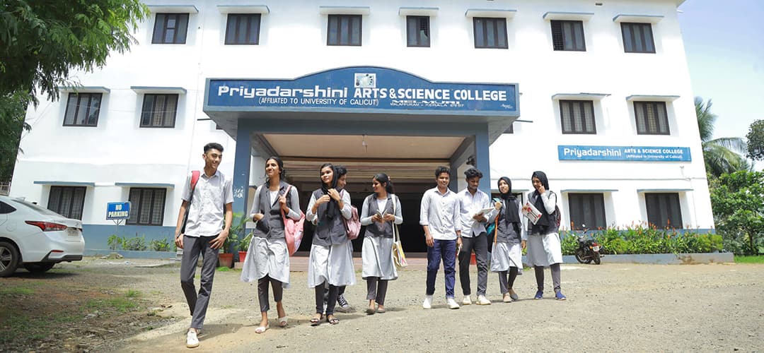 Priyadarshini Arts & Science College-image