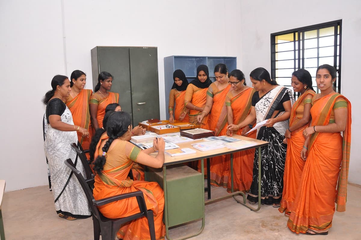 Crescent B.Ed College Madayippara-image