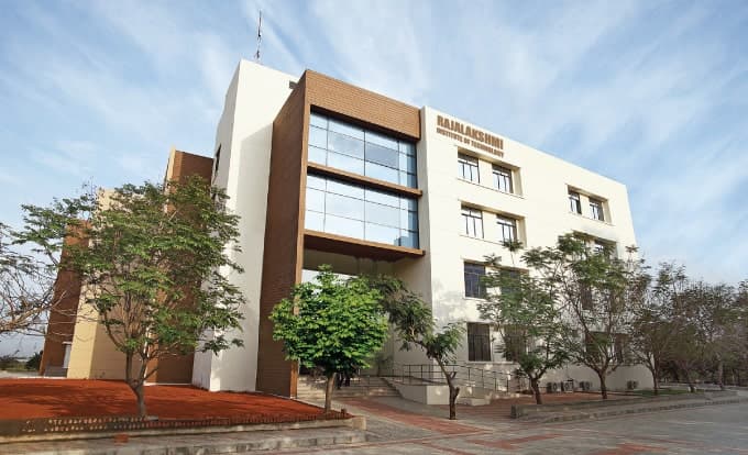 Indian Institute of Engineering Technology and Management-gallery-image-0