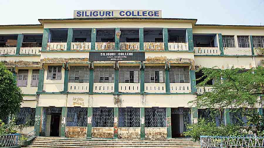 Siliguri College-gallery-image-1