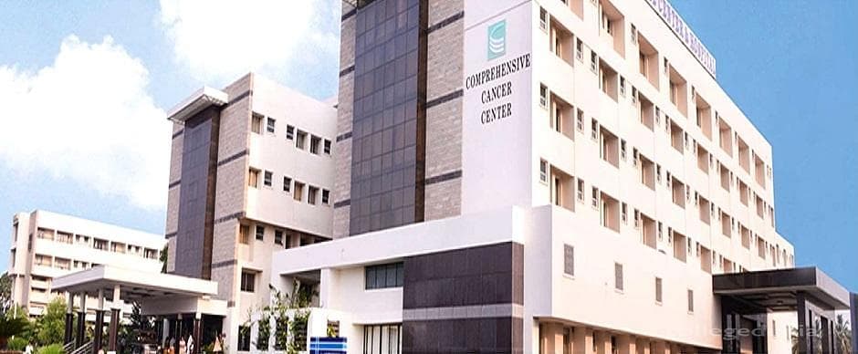 KMCH College of Nursing-image