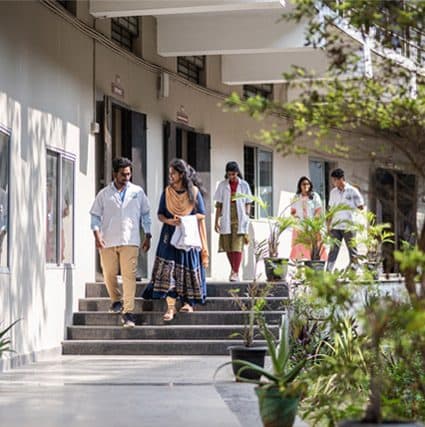 Karpagam College of Pharmacy-image