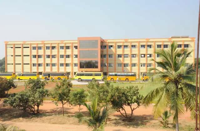 Annai JKK Sampoorani Ammal College of Nursing-image
