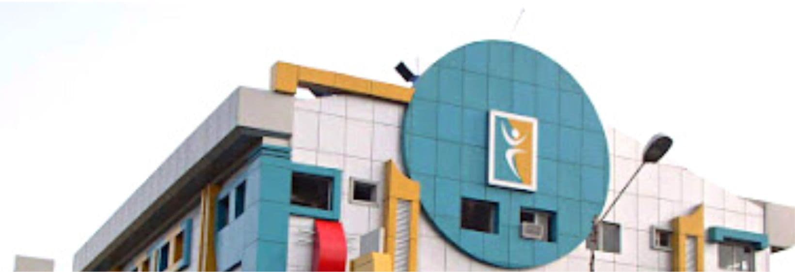 VeeCare College of Nursing-image