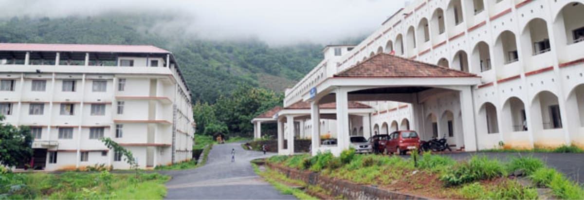 EMS College of Nursing-gallery-image-4