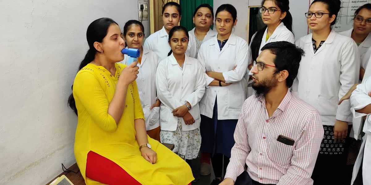 Sarvajanik College of Physiotherapy-gallery-image-4