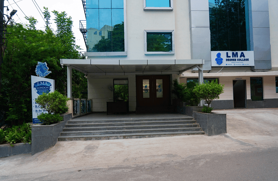 LMA Degree College-gallery-image-3