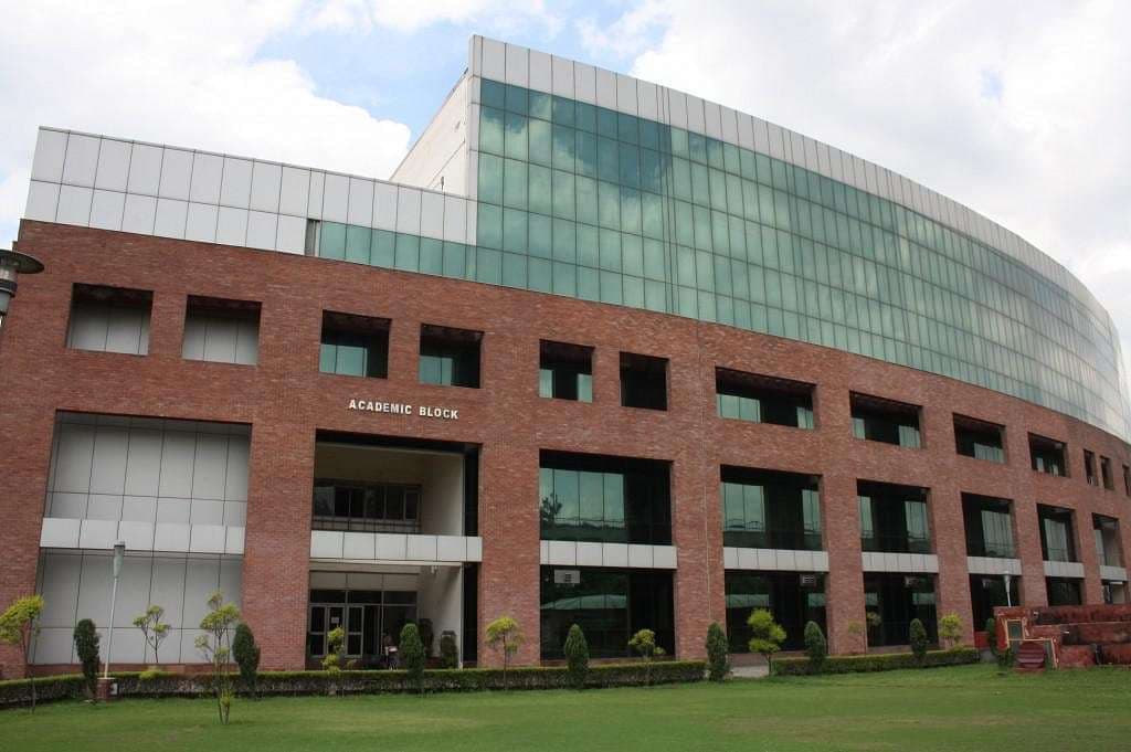 Army College of Medical Science-image