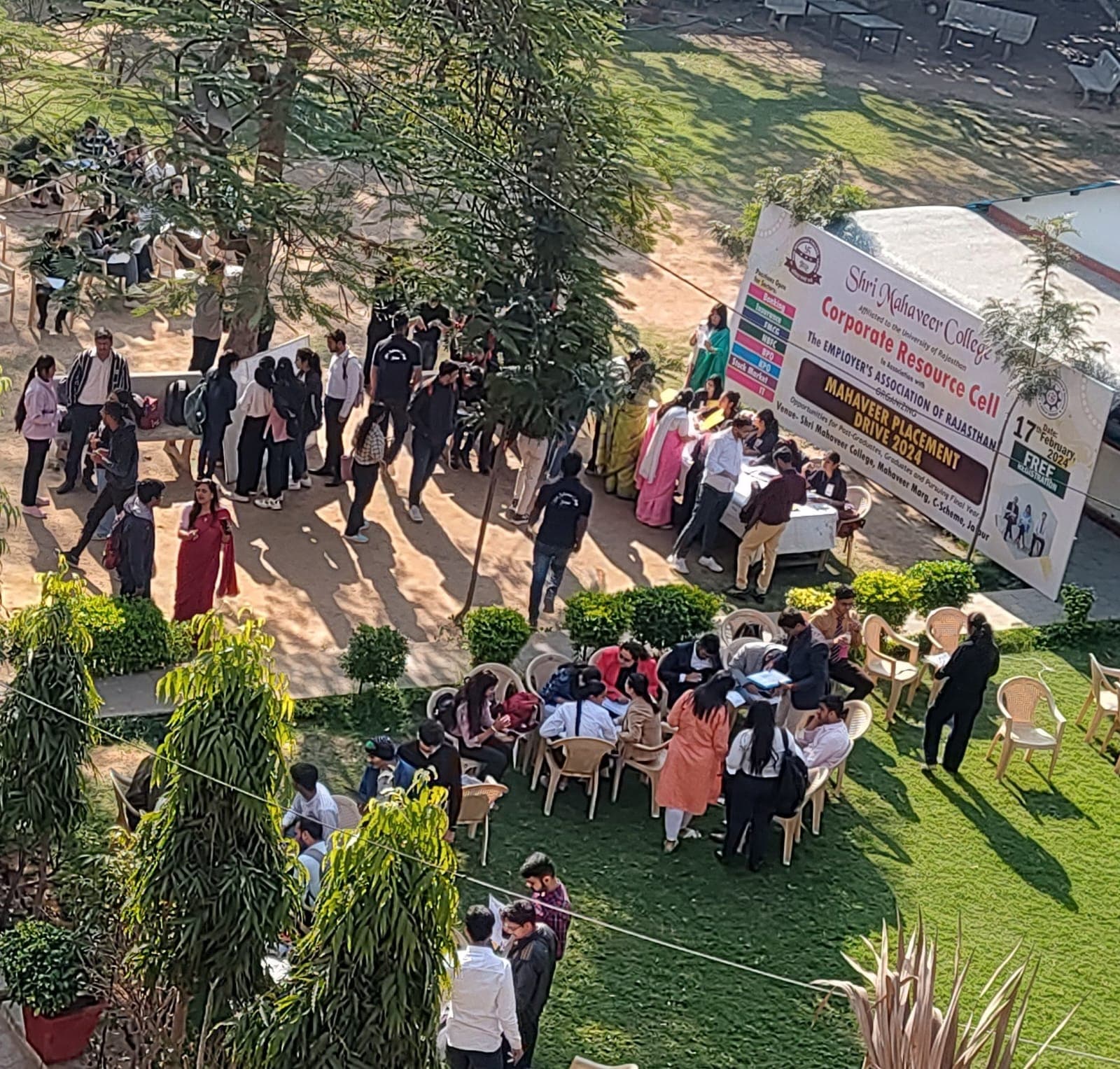 Shri Mahaveer College-image