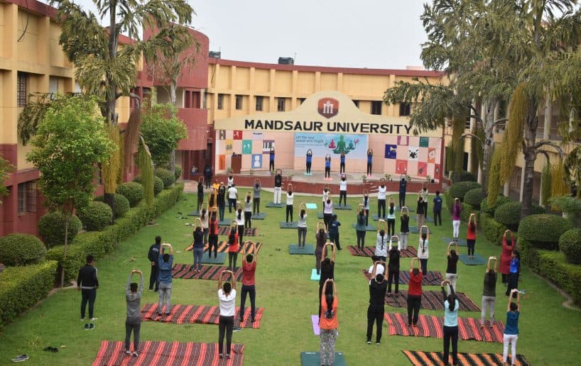 Mandsaur University-image