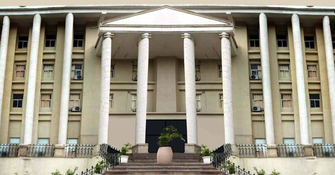 Delhi Metropolitan Education-image