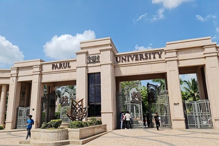Parul University-image