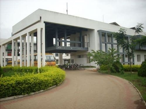 Smt Kamala & Sri Venkappa M Agadi College of Engineering & Technology-image