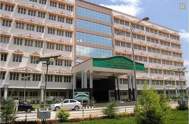 Dr. Sri Sri Sri Shivakumara Mahaswamy College of Engineering-image