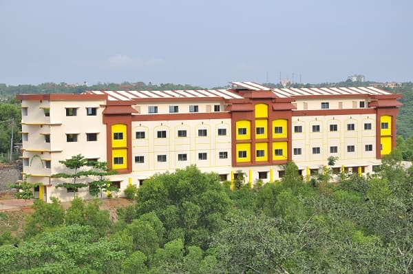 Karavali College-image