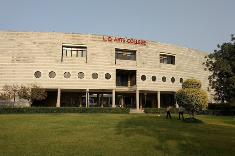 LD Arts College-image