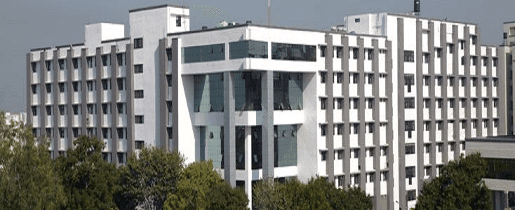 Gujarat Medical Education and Research Society Medical College-image