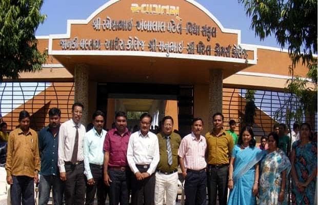 S.J.V.A. & S.M.S.P. Commerce College-image