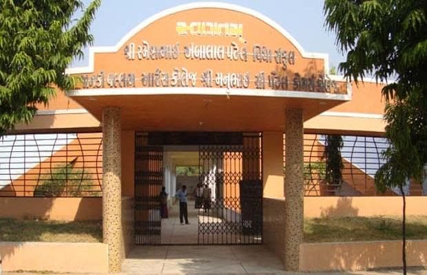 S.J.V.A. & S.M.S.P. Commerce College-image