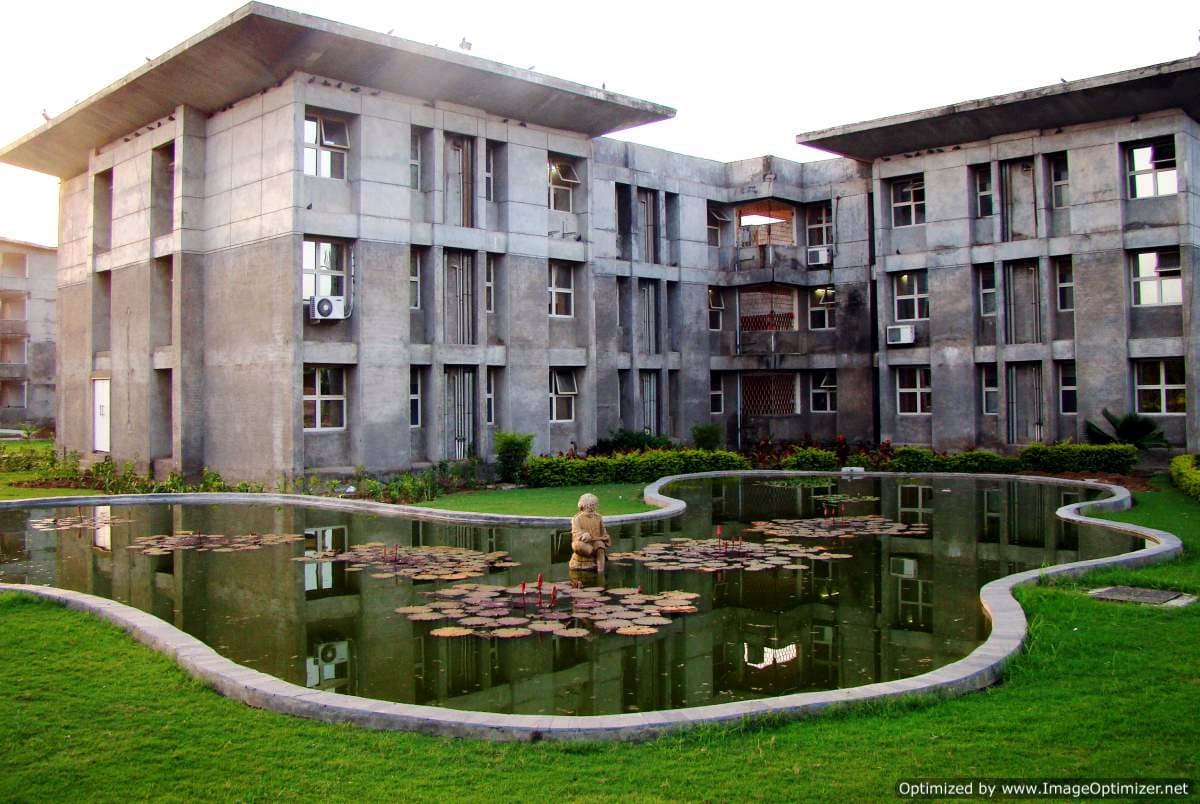 Karnavati School of Dentistry, Karnavati University-gallery-image-3