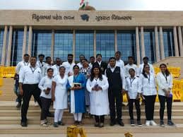 A.B. Parikh Law College-image