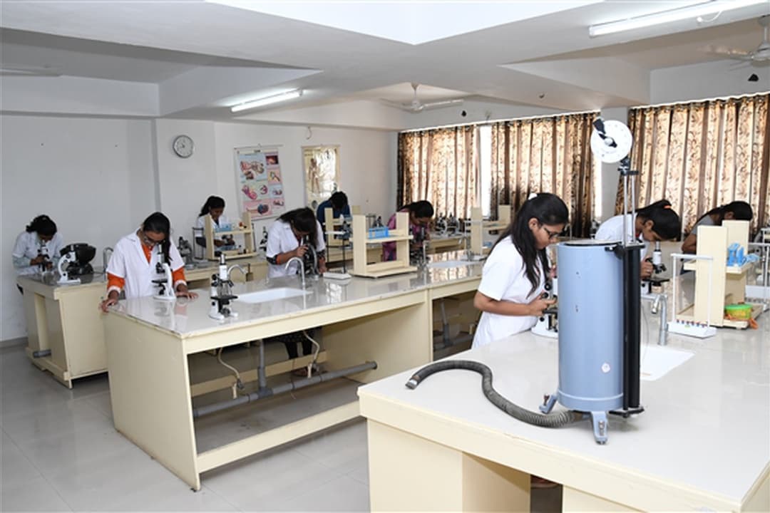 Smt. B.B.S. College of Physiotherapy-image