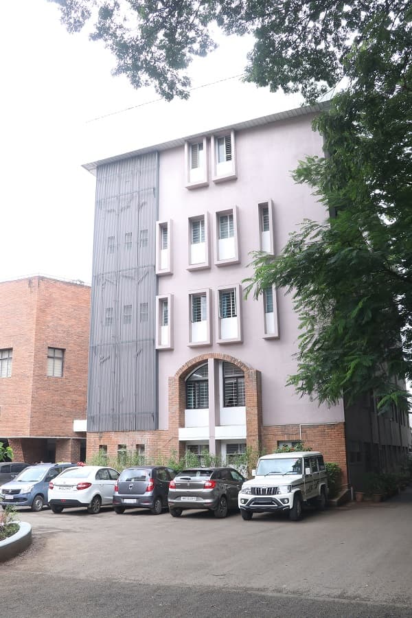 MES College Pune-gallery-image-1