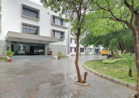 Khyati College of Pharmacy-image