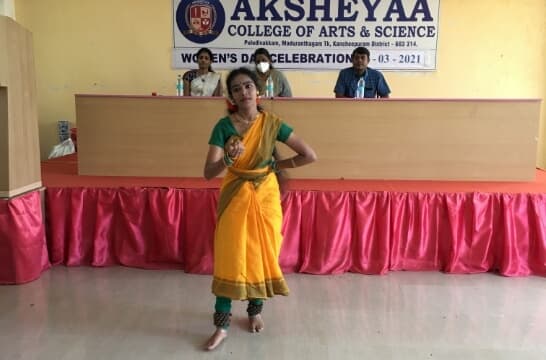 Aksheyaa College of Arts and Science-image