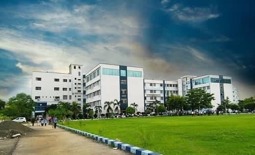 Guru Nanak Institute of Hotel Management Kolkata-image