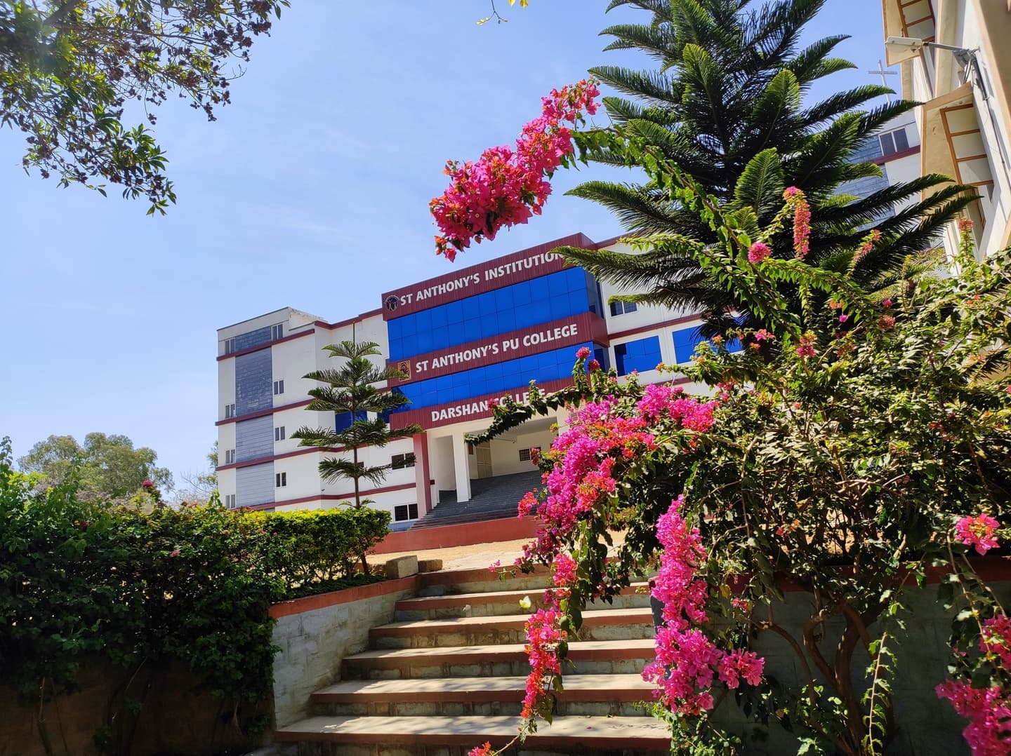 Darshan College-logo