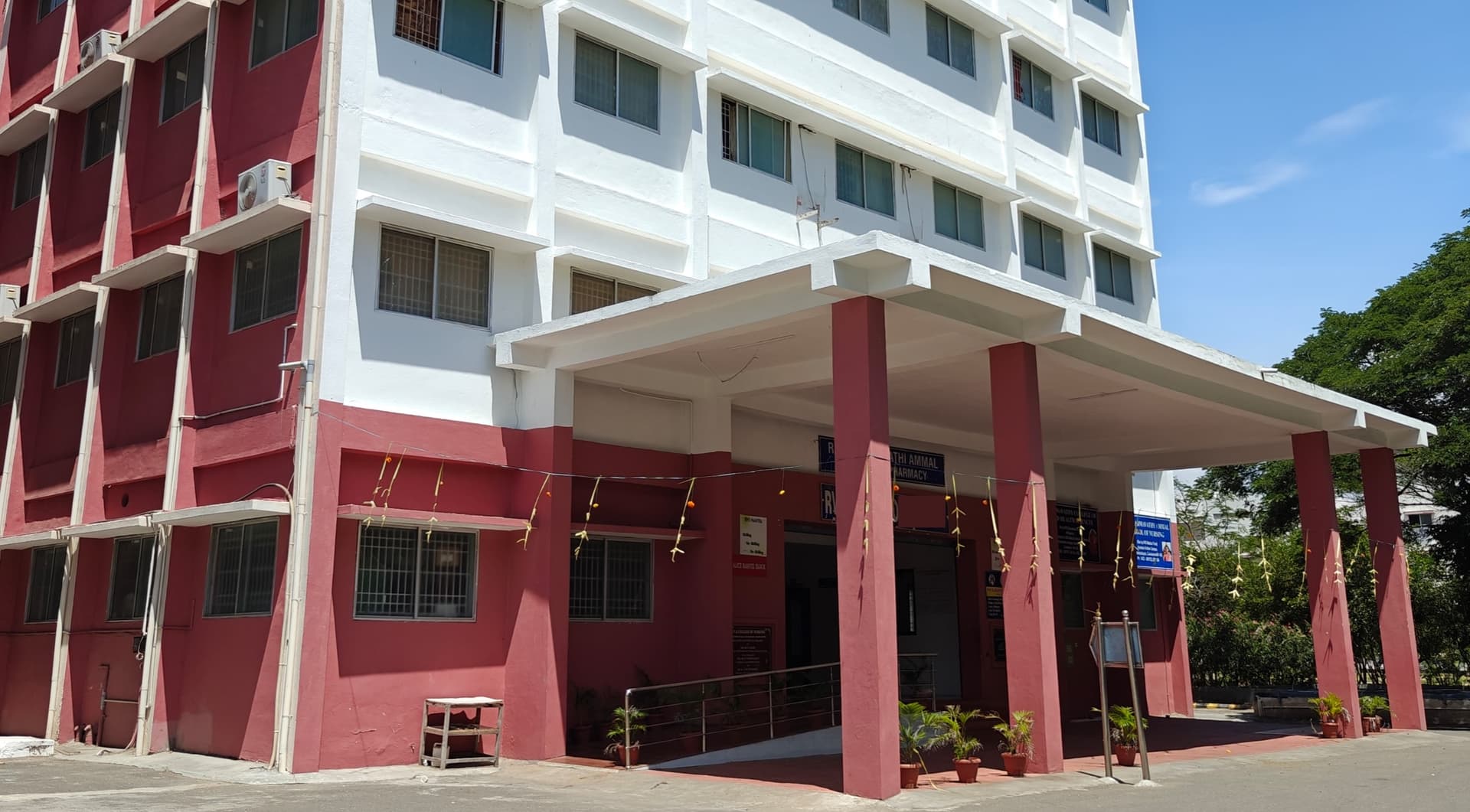 RVS Pharmacy College Coimbatore-image