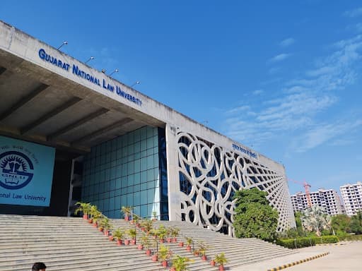 GNLU Gandhinagar-image