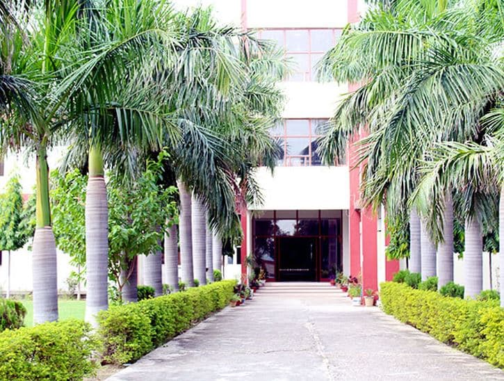 Dronacharya Degree College-gallery-image-2