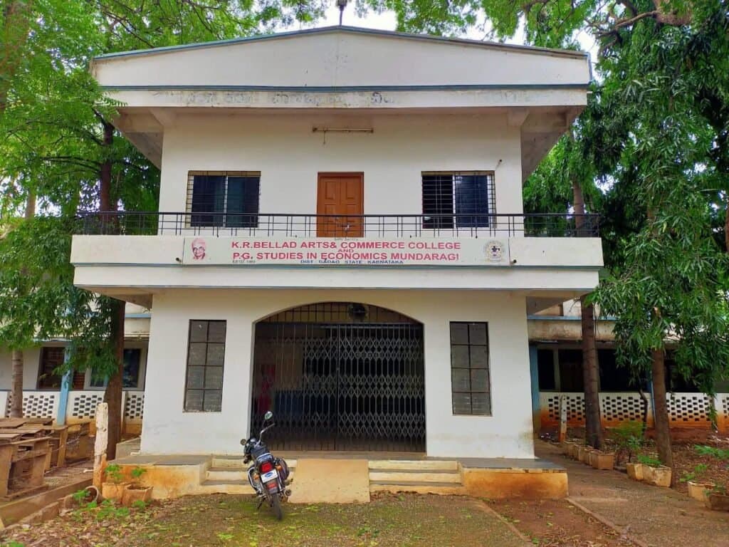 K.R.Bellad Arts and Commerce College-image