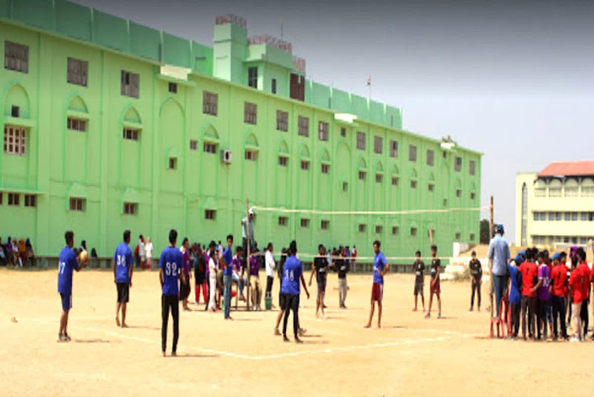 Farooqia Dental College-gallery-image-1