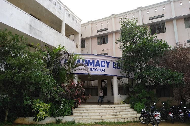 Navodaya Education Trust's N.E.T. Pharmacy College-image