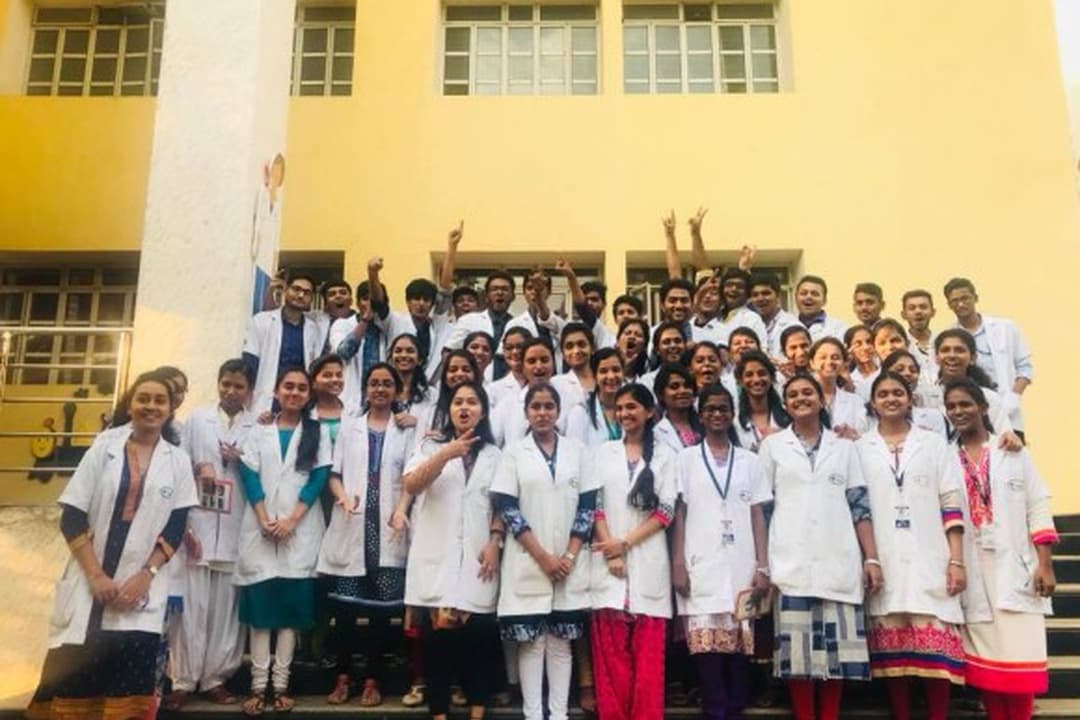 Hassan Institute of Medical Sciences-gallery-image-4