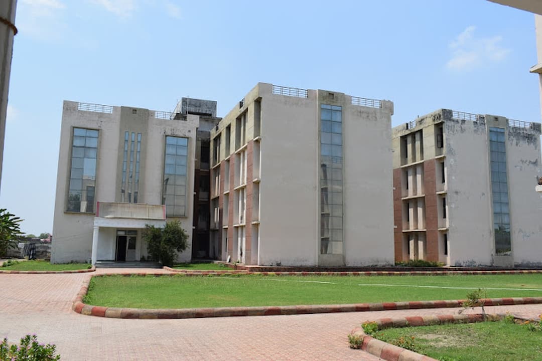 Sakshi College of Nursing and Paramedical Sciences-image