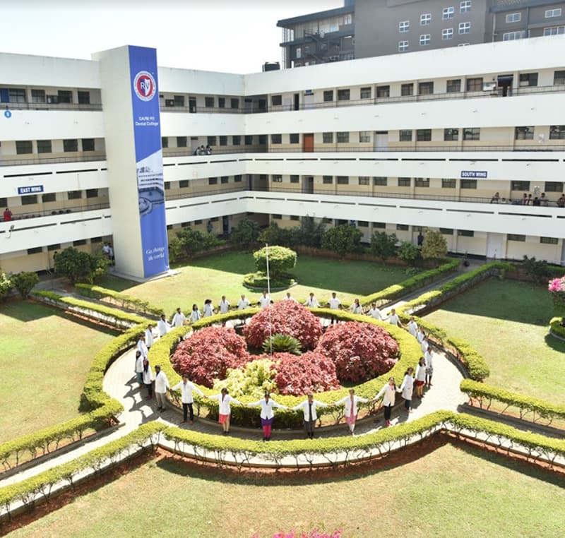 DA Pandu Memorial RV Dental College and Hospital-image