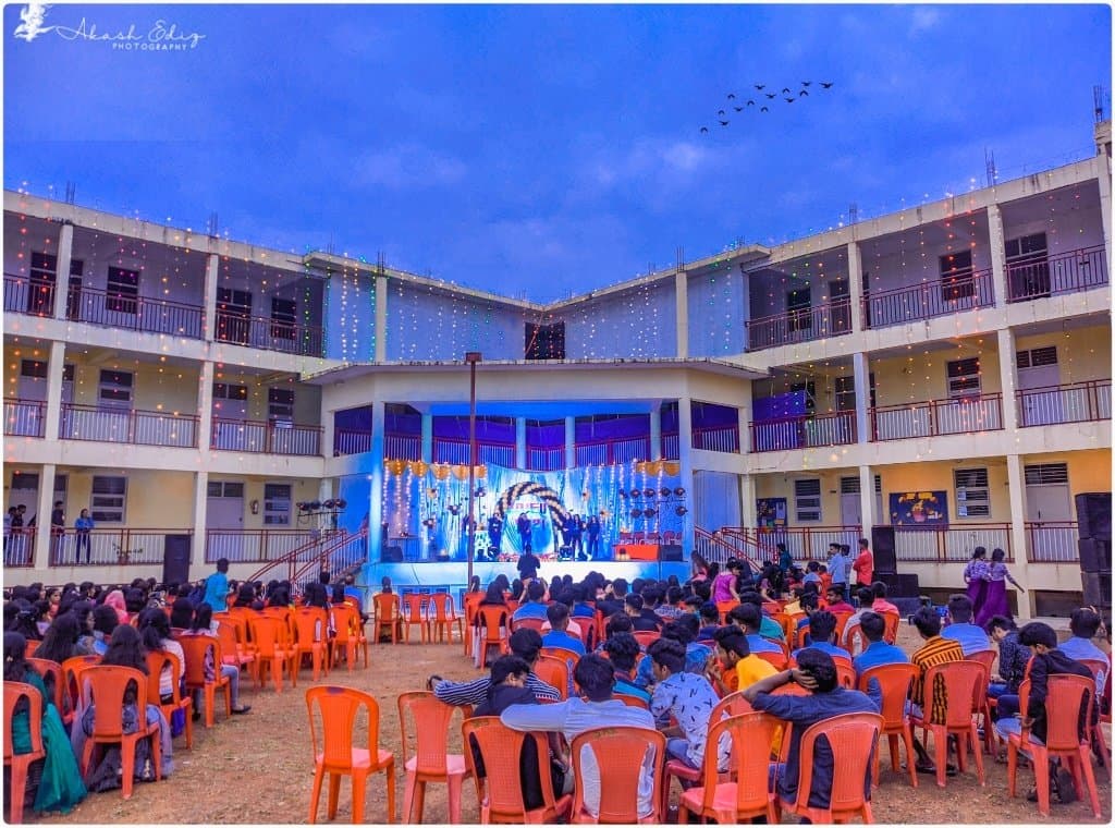 Sri Basavaraj College Of Nursing-image