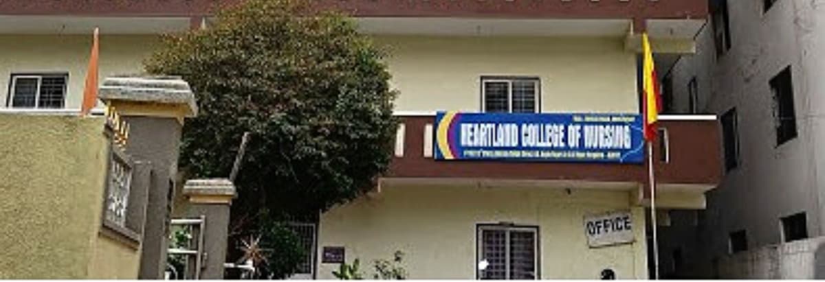 Heardtland College of Nursing-gallery-image-2
