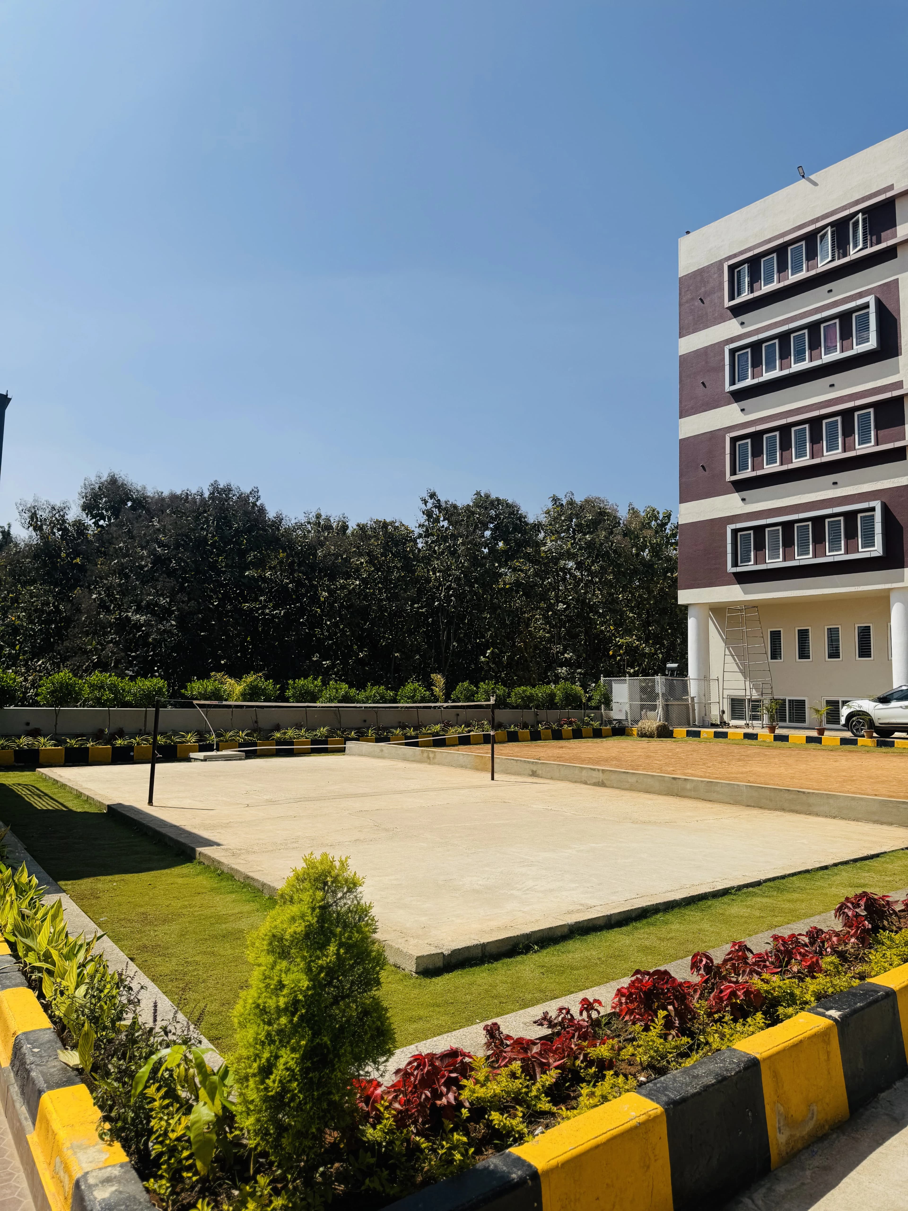 Indoglobe Nursing College-image