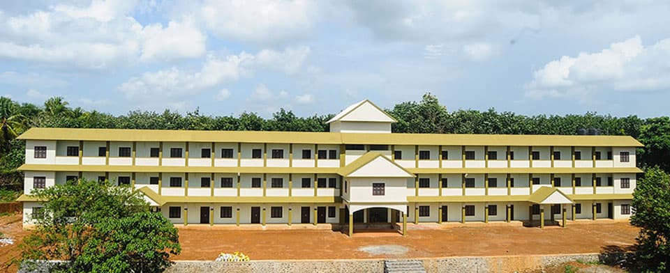 Pookoya Thangal Memorial Government College-image