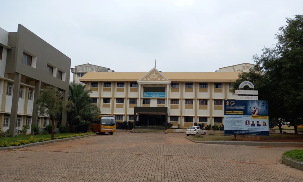 KLE Commerce College, Hubli-gallery-image-4